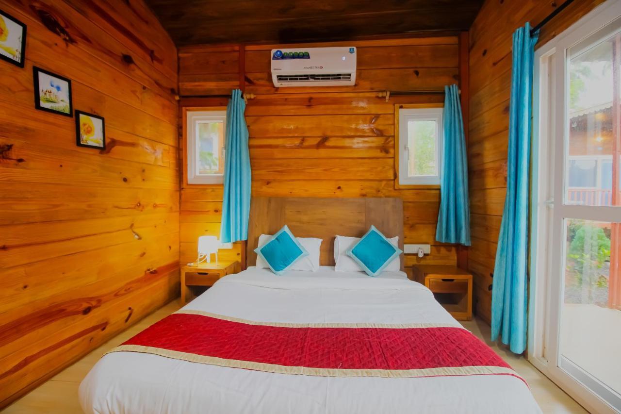Mariners Bay Beach Resort Arambol Buitenkant foto