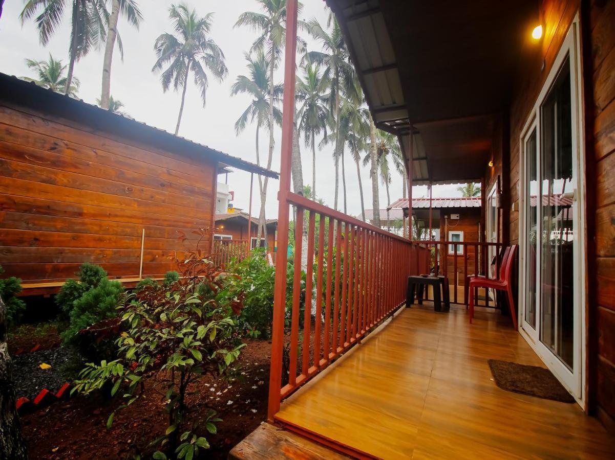 Mariners Bay Beach Resort Arambol Buitenkant foto